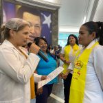 photo_5127396335685840561_y