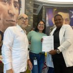 photo_5127396335685840571_y