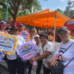 photo_5157047759105273765_y