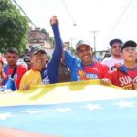 photo_5157047759105273768_x